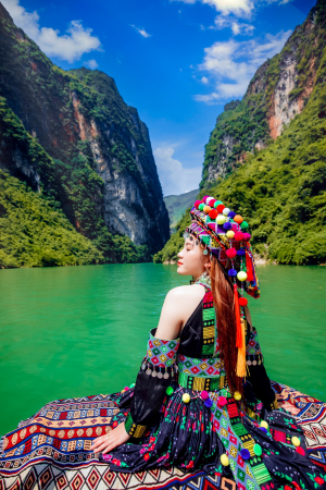 HA GIANG LOOP (3 Days & 2 Nights) by car - Without bus