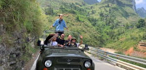 HA GIANG LOOP (3 Days & 2 Nights) by car - With bus